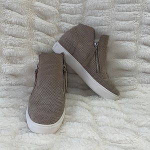 Steve Madden Bootie